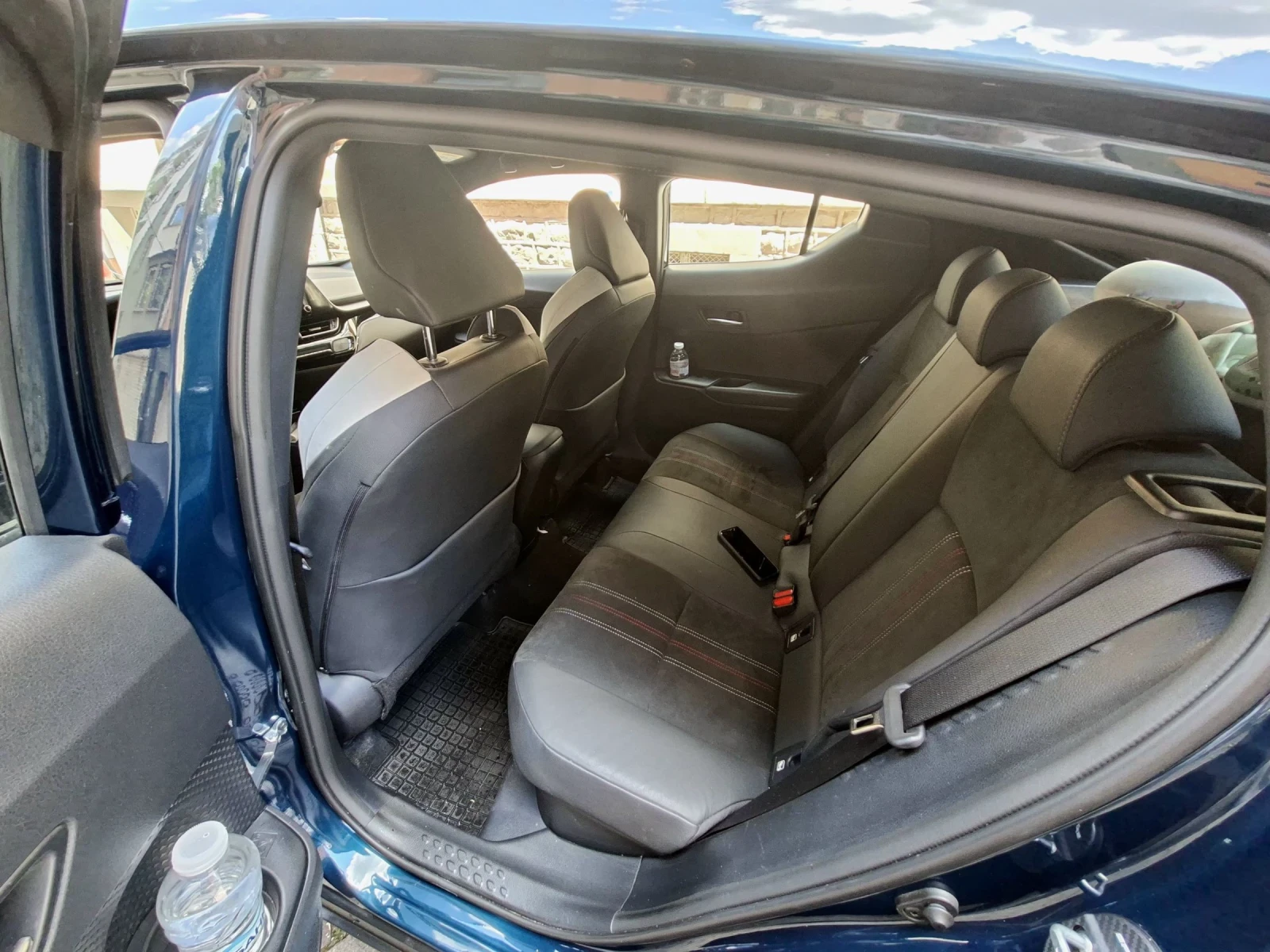 Toyota C-HR, снимка 7 - Автомобили и джипове - 54670476
