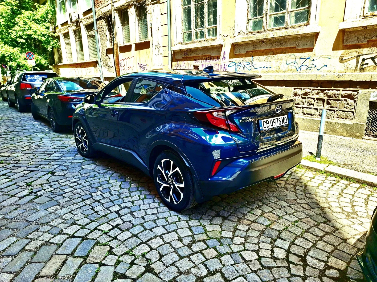 Toyota C-HR, снимка 4 - Автомобили и джипове - 54670476