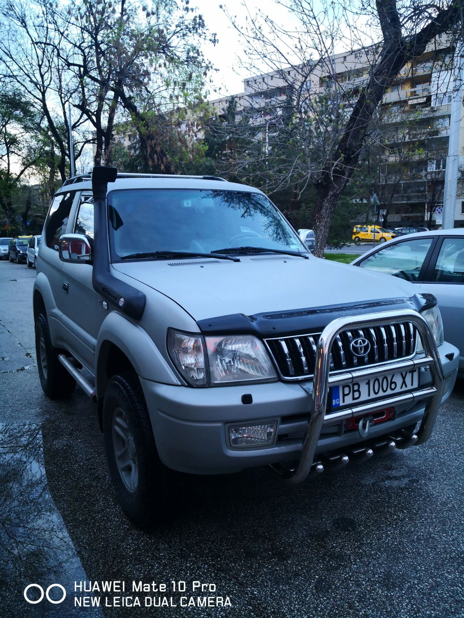 Toyota Land cruiser 3.0 d4d, снимка 2 - Автомобили и джипове - 54697703