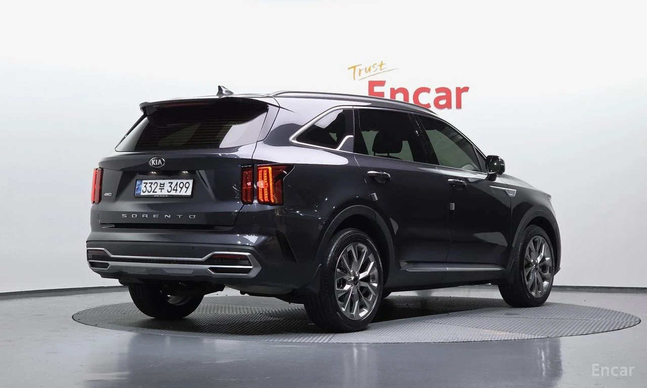 Kia Sorento 2.2D Signature 4x4* HEAD-UP* 360 CAM* DISTRONIC*  , снимка 3 - Автомобили и джипове - 54712616