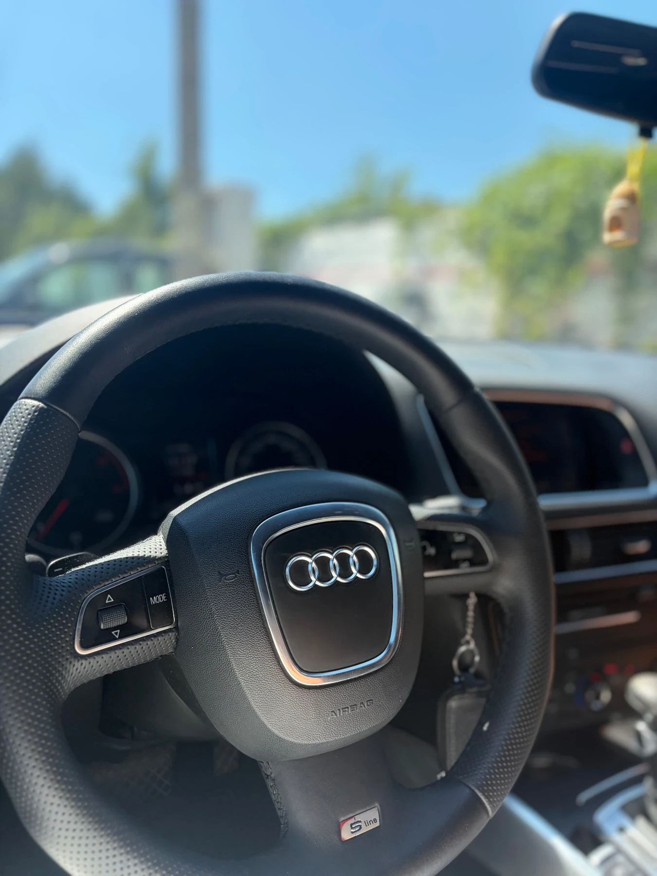 Audi Q5 Audi Q5 2.0TDI S-Line Plus Quattro, снимка 13 - Автомобили и джипове - 55251131