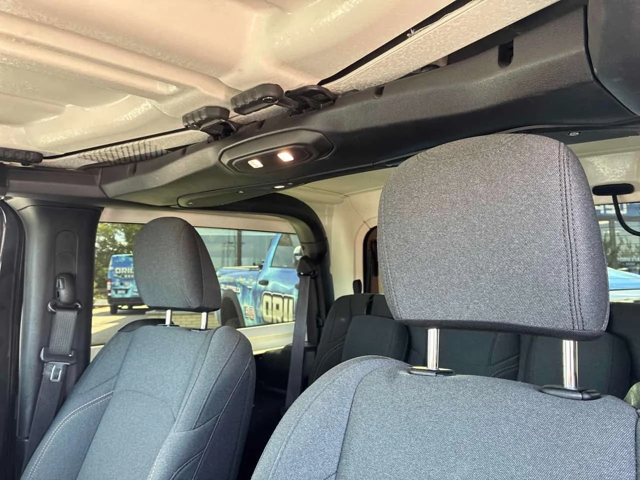 Jeep Wrangler * Sport * АВТОКРЕДИТ БЕЗ ПЪРВОНАЧАЛНА ВНОСКА* , снимка 11 - Автомобили и джипове - 55614142