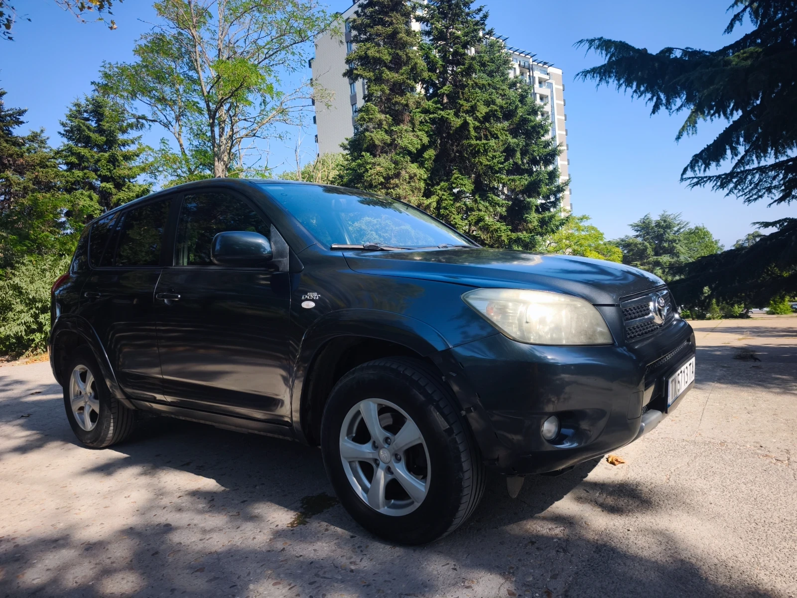 Toyota Rav4 2.2, снимка 4 - Автомобили и джипове - 55675917