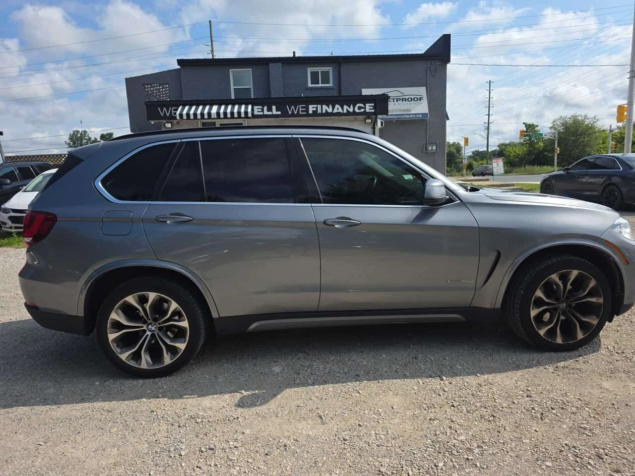 BMW X5 xDrive35d  CARFAX, снимка 3 - Автомобили и джипове - 55786600