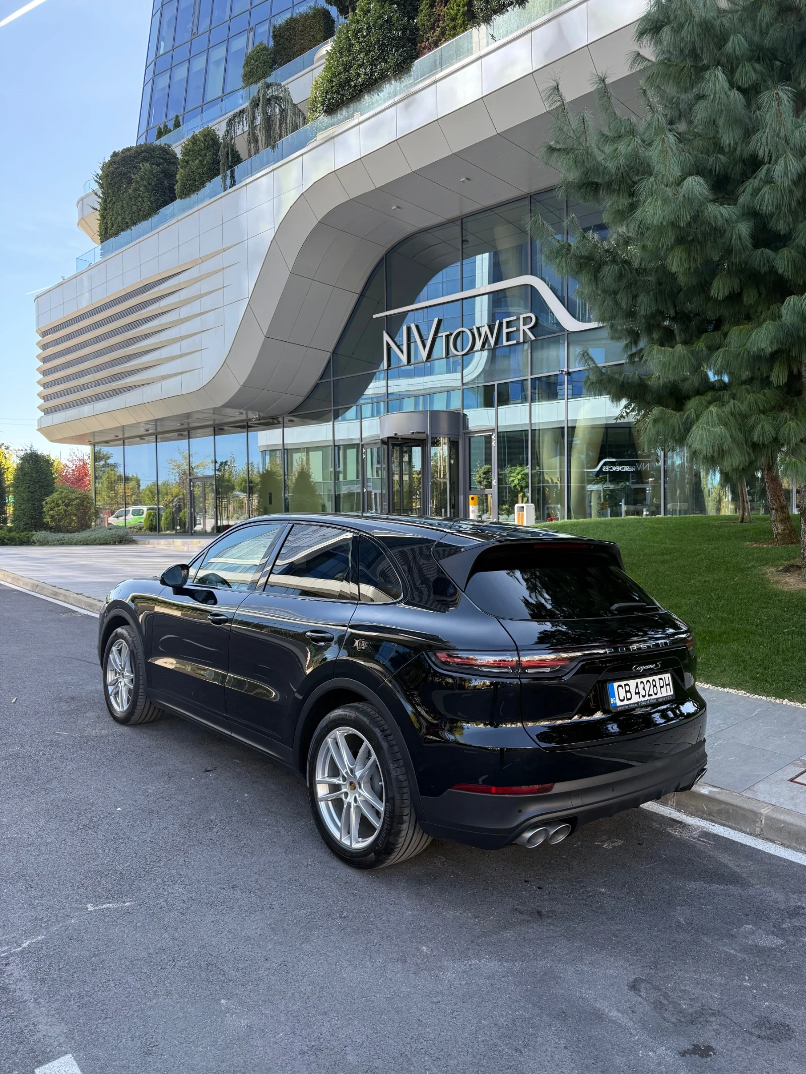 Porsche Cayenne Cayenne S 440 к.с, снимка 8 - Автомобили и джипове - 56337860