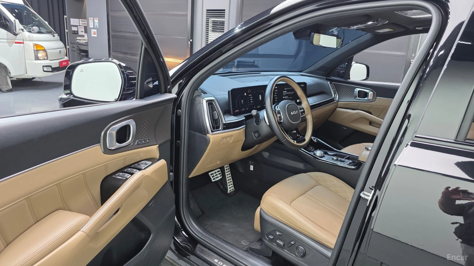 Kia Sorento GRAVITY 4WD FULL| 360| CAMS| VENTED| ACC| BLINDS | Mobile.bg � ����������� 10