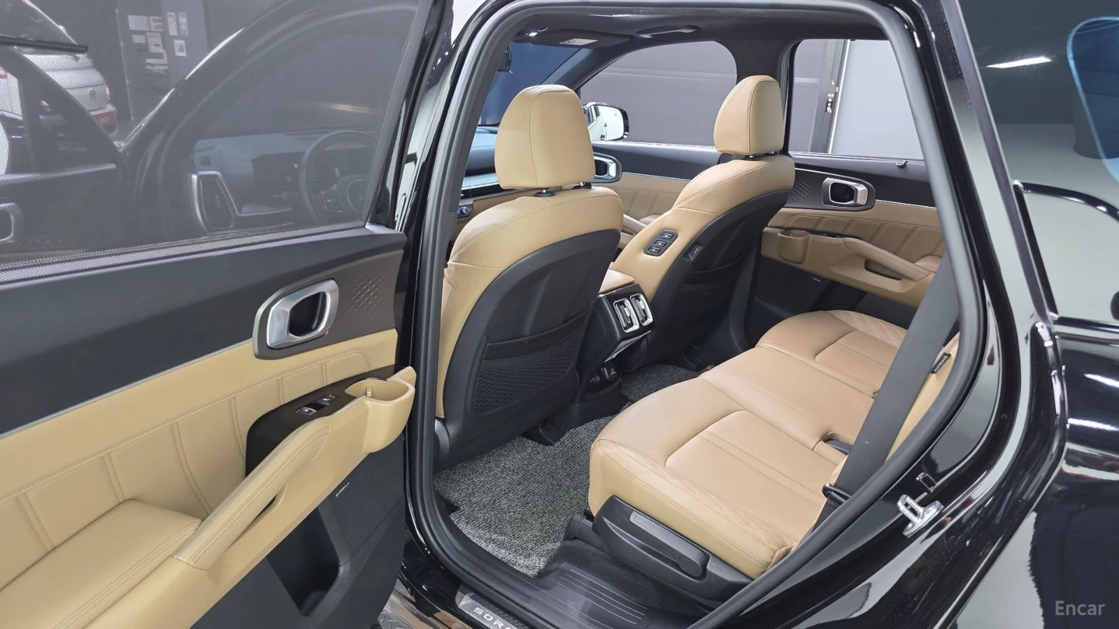 Kia Sorento GRAVITY 4WD FULL| 360| CAMS| VENTED| ACC| BLINDS | Mobile.bg � ����������� 11