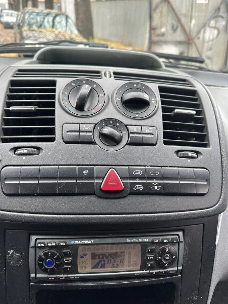 Mercedes-Benz Vito, снимка 8 - Бусове и автобуси - 52325539