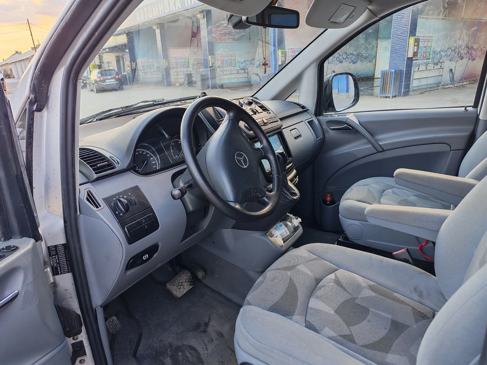 Mercedes-Benz Viano Дълга база, снимка 8 - Бусове и автобуси - 54722139