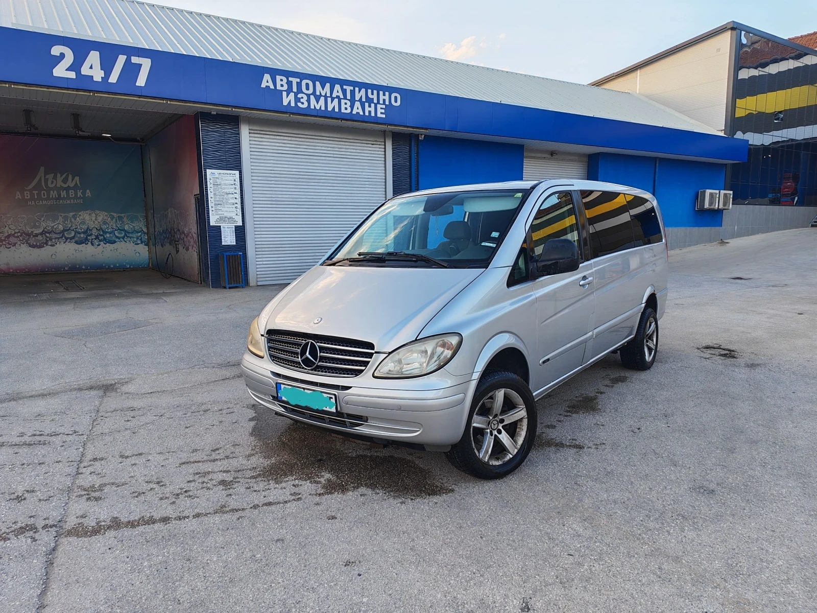 Mercedes-Benz Viano Дълга база, снимка 3 - Бусове и автобуси - 54722139