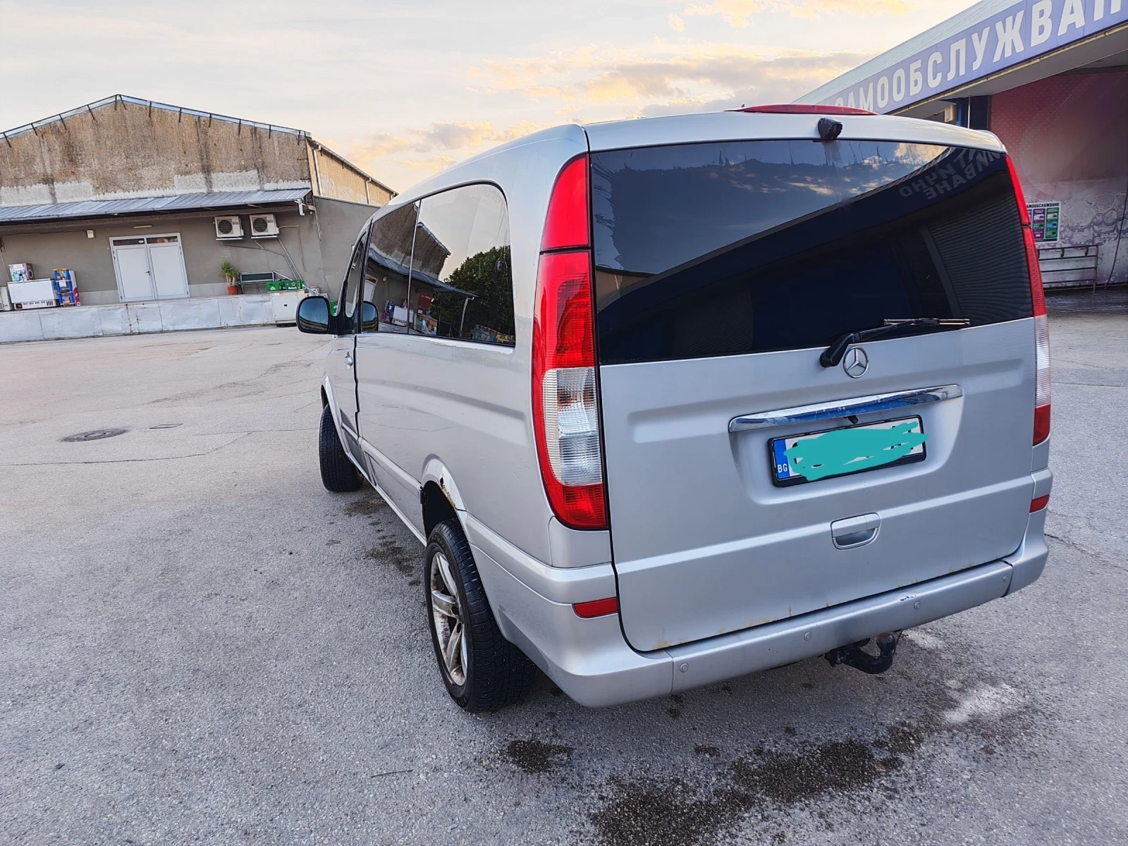 Mercedes-Benz Viano Дълга база, снимка 4 - Бусове и автобуси - 54722139