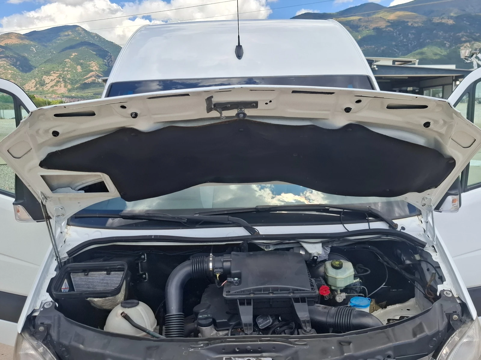 Mercedes-Benz Sprinter 315 CDI/Термоизолиран, снимка 12 - Бусове и автобуси - 55391935