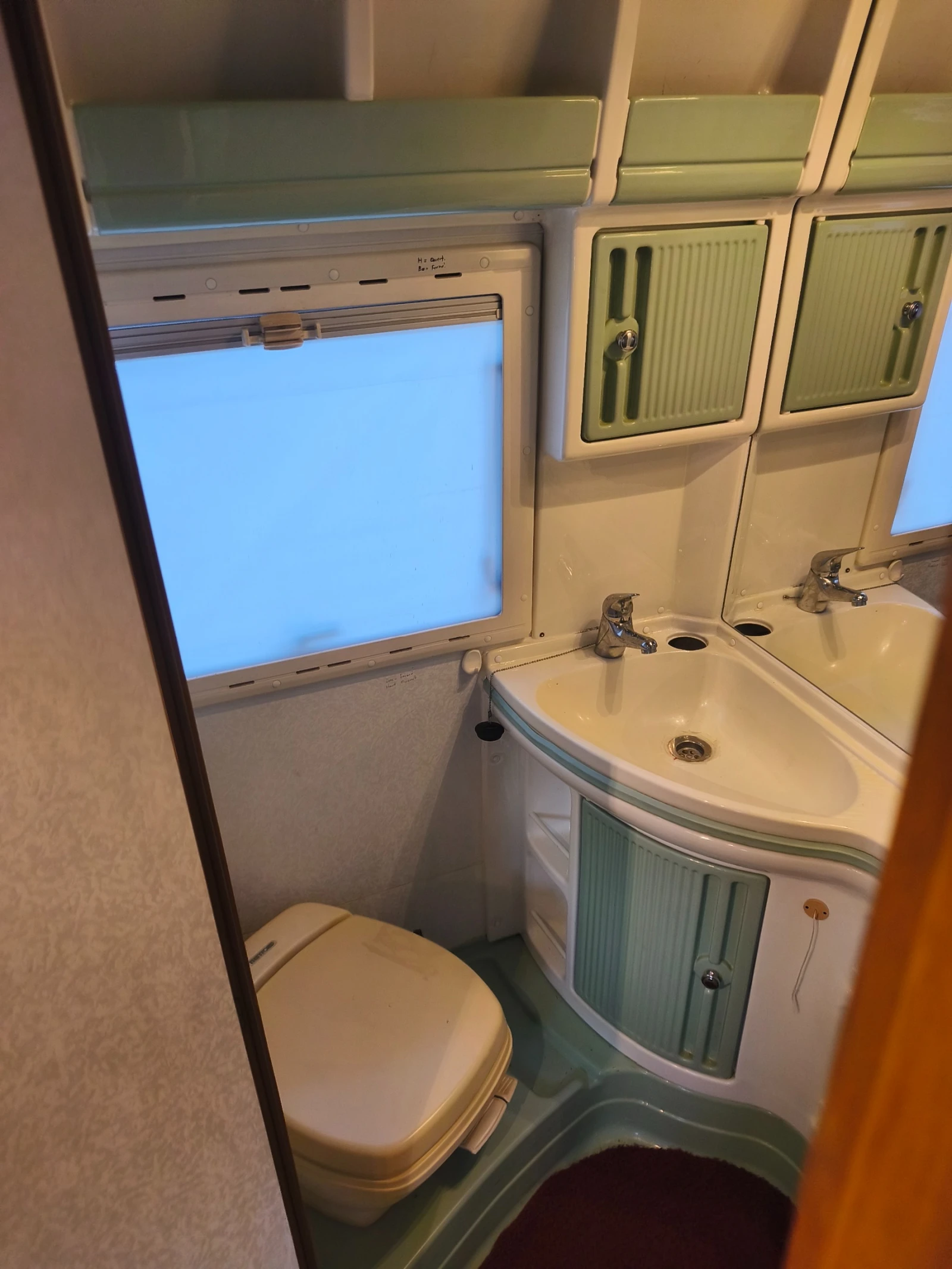 ������ Laika IVECO 35.12 TurboDaily | Mobile.bg � ����������� 17