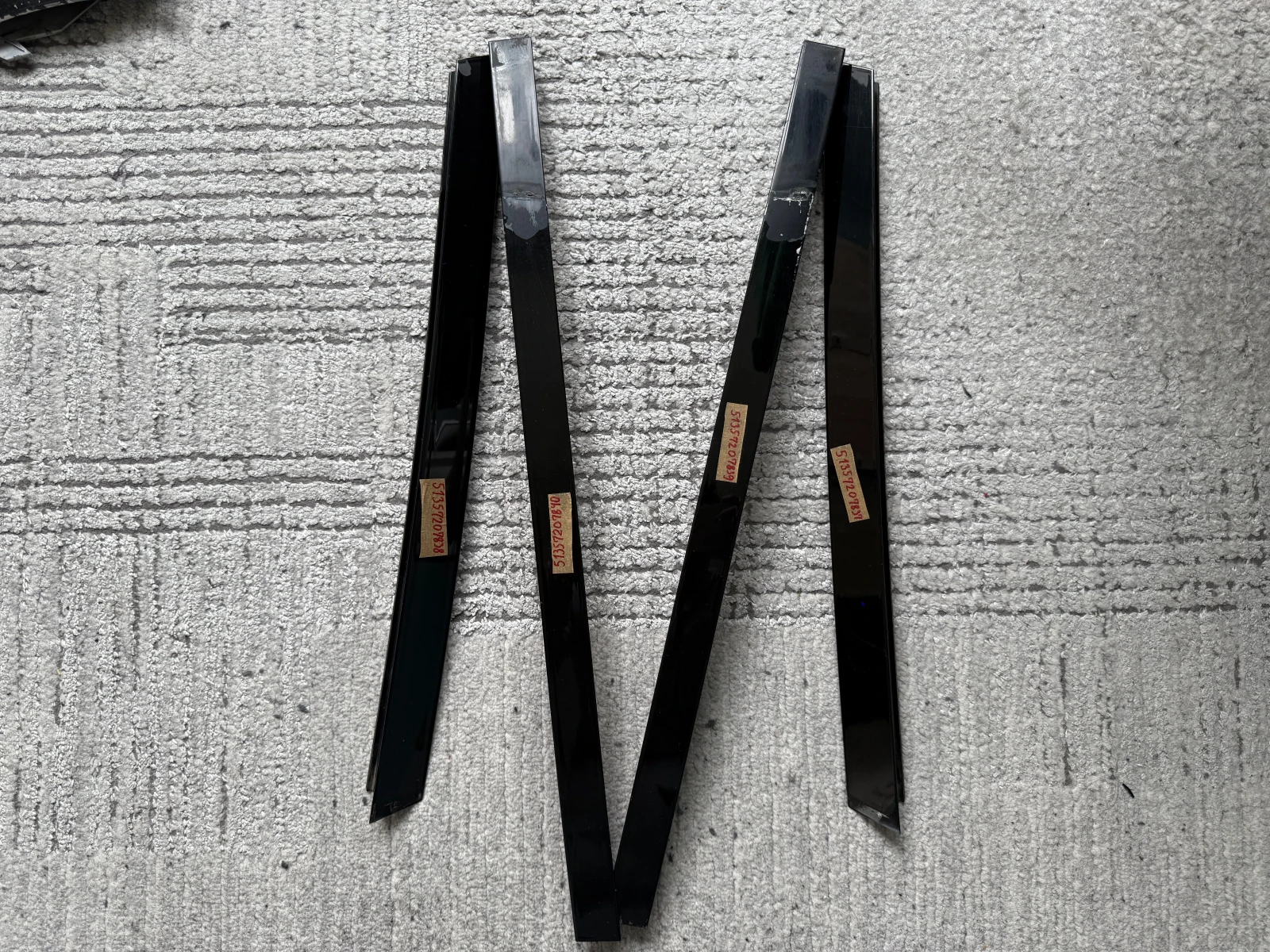 BMW X5 E70 OEM части - бъбреци, window trim, и други, снимка 4 - Части - 54028645