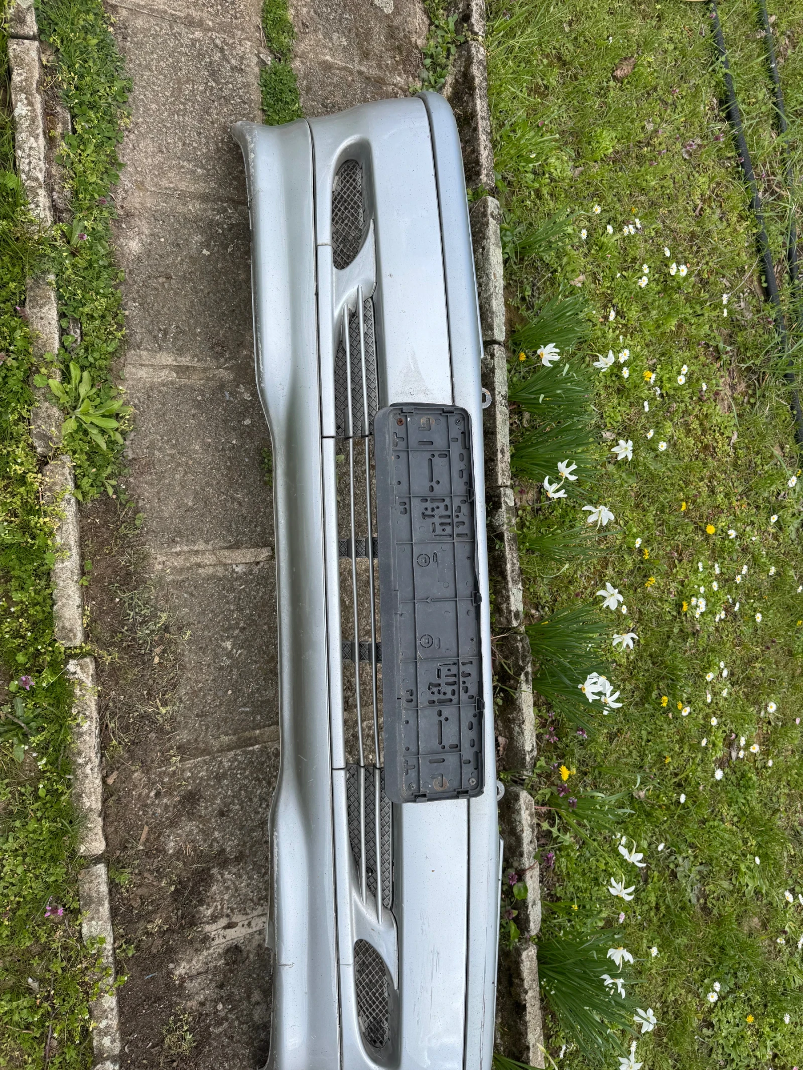 Предна броня за Mercedez Benz C180 