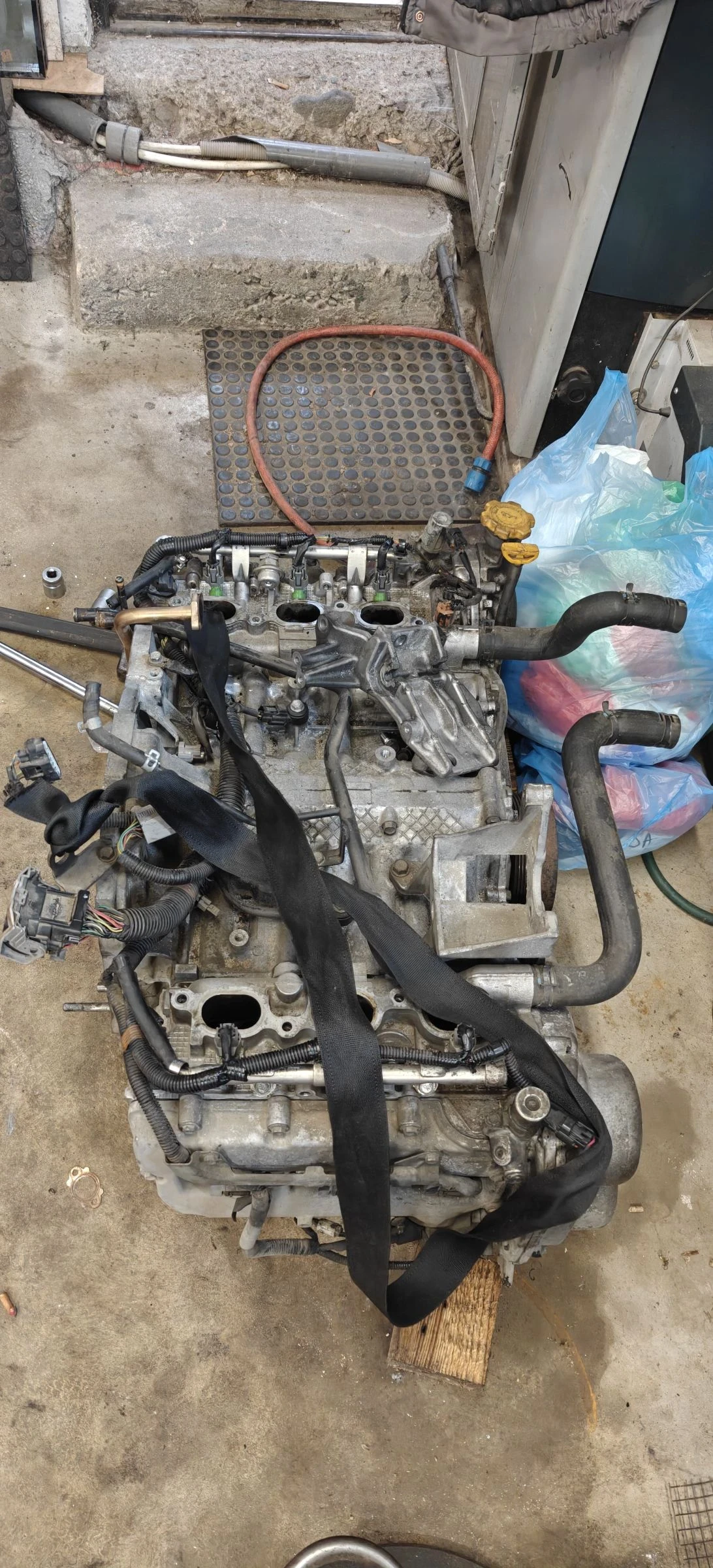 Двигател Subaru 3,6 Legacy/Outback 2010-2014