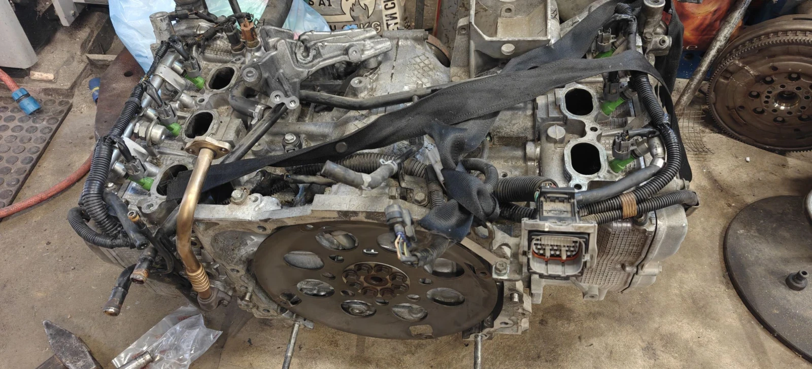 Двигател Subaru 3,6 Legacy/Outback 2010-2014, снимка 2 - Части - 55004553