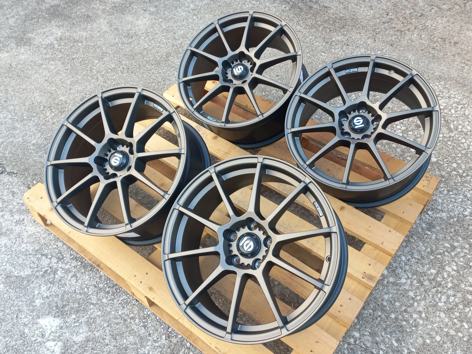 ������ �� Audi | Mobile.bg � ����������� 4