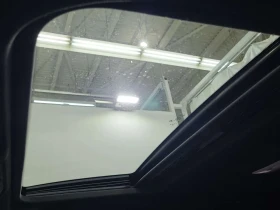 BMW 330 330I XDRIVE /CARFAX /Подгрев/Панорама/Памет/, снимка 13