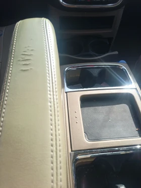 Chrysler Town and Country, снимка 8