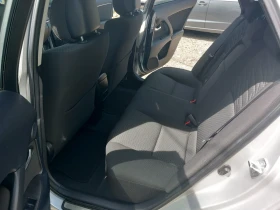 Toyota Avensis 2.0 i АВТОМАТИК - 11200 лв. - 32742712 12