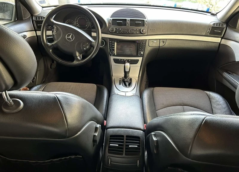 Mercedes-Benz E 270, снимка 6 - Автомобили и джипове - 47263372