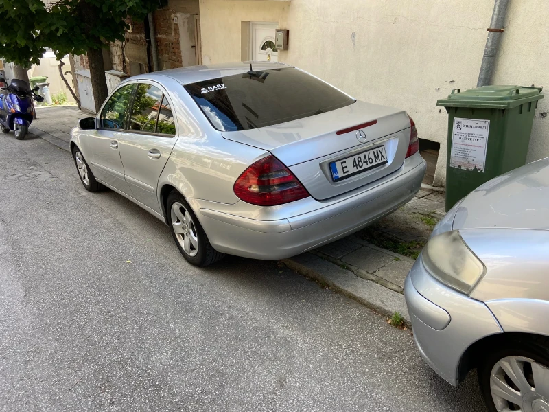 Mercedes-Benz E 220 2.2 CDI 150 к.с., снимка 2 - Автомобили и джипове - 48915862