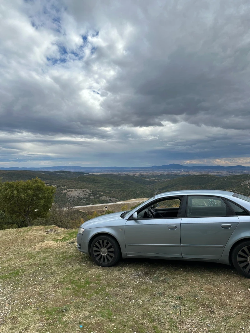 Audi A4, снимка 4 - Автомобили и джипове - 52022307