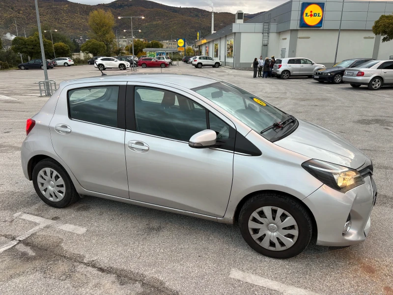 Toyota Yaris, снимка 3 - Автомобили и джипове - 52275463