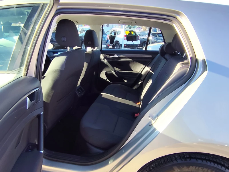 VW Golf 1.4i* EURO6B* KLIMATRONIK* , снимка 10 - Автомобили и джипове - 52928410