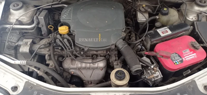 Dacia Logan 1.6, снимка 3 - Автомобили и джипове - 52944441