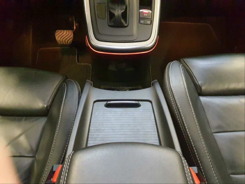 Renault Grand scenic Initiale Paris TCe 160, снимка 4 - Автомобили и джипове - 54608619
