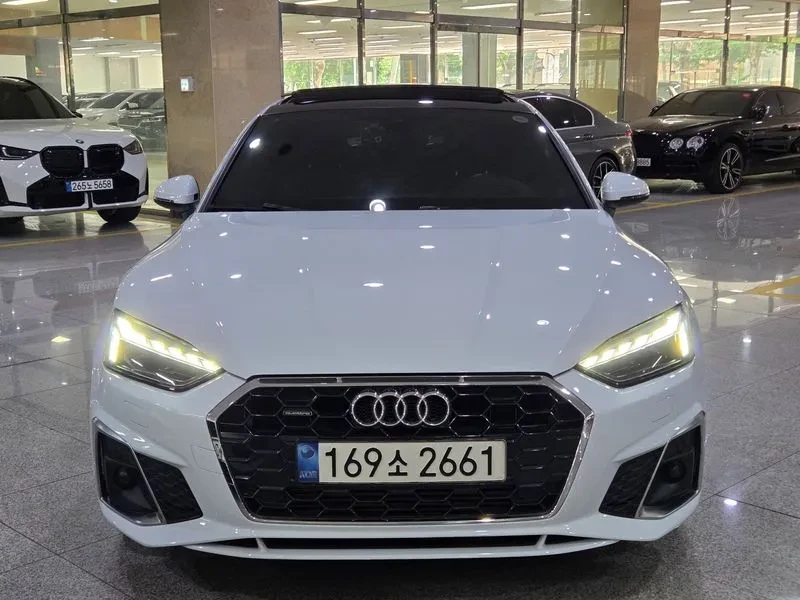 Audi A5 (F5) 45 Tfsi Quattro Premium Sportback, снимка 2 - Автомобили и джипове - 54995803