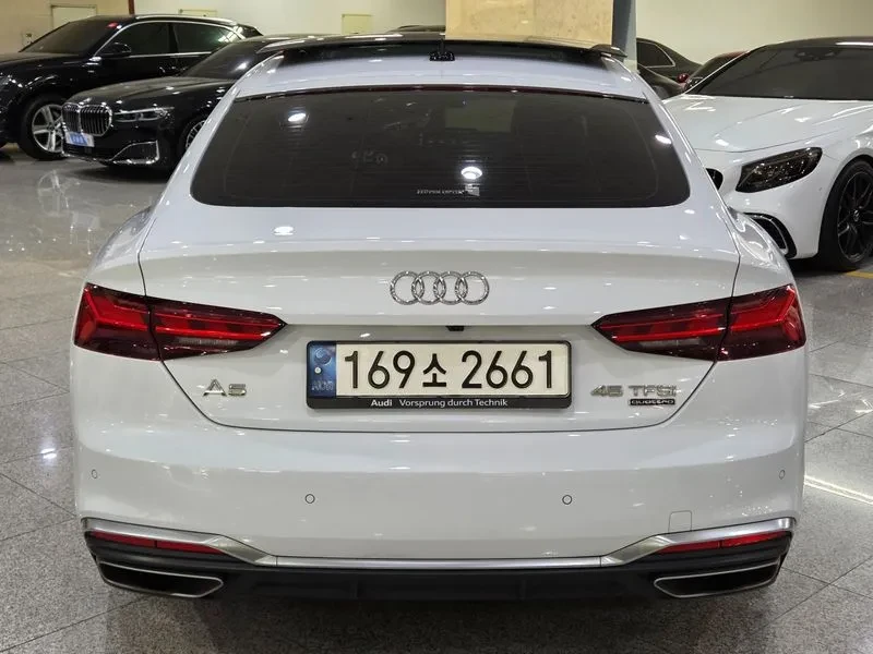 Audi A5 (F5) 45 Tfsi Quattro Premium Sportback, снимка 4 - Автомобили и джипове - 54995803
