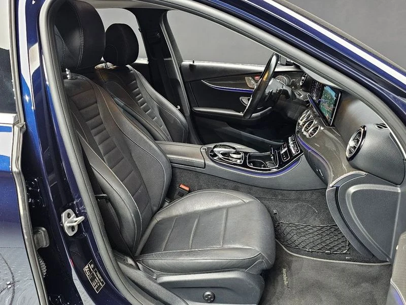 Mercedes-Benz E 300 E300 4MATIC AMG Line| 258к.с.| ВКЛ.ТЕХНОТЕСТ, снимка 11 - Автомобили и джипове - 55701373
