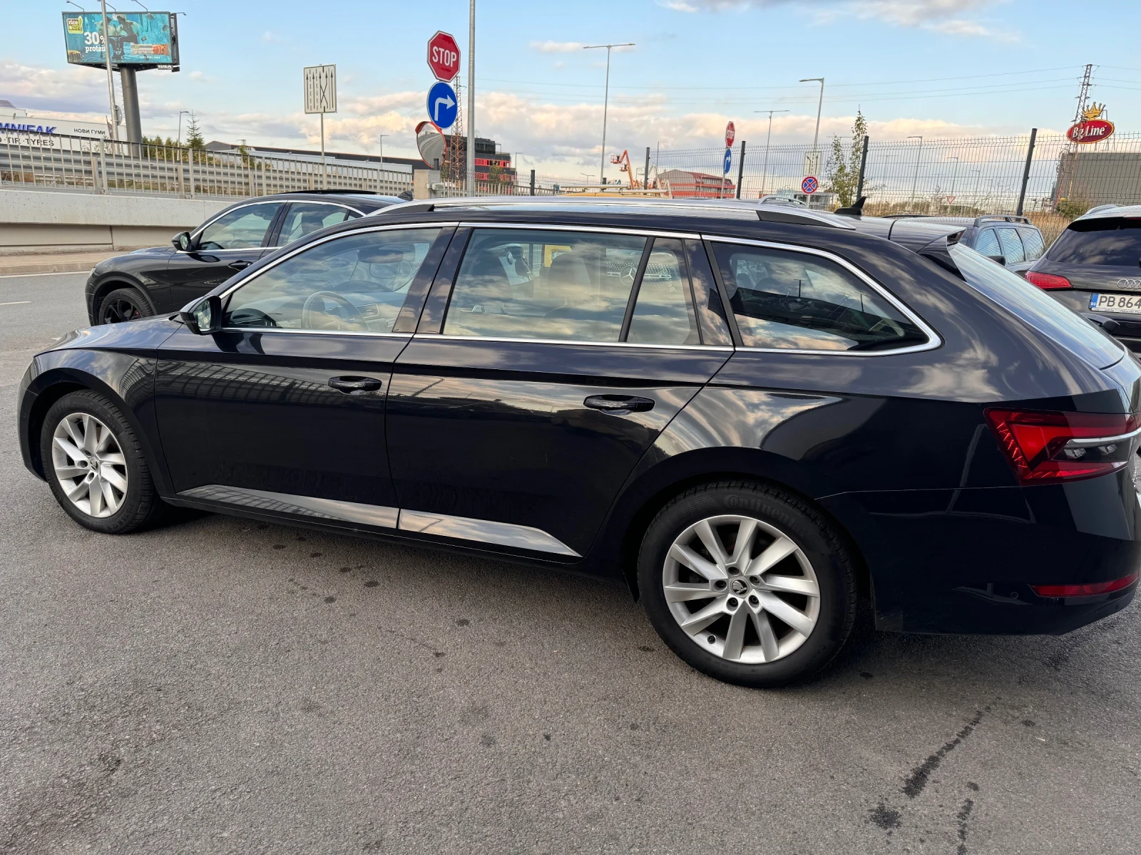 Skoda Superb 2.0TDI ACC Digital Cockpit Facelift Line Assist - изображение 3