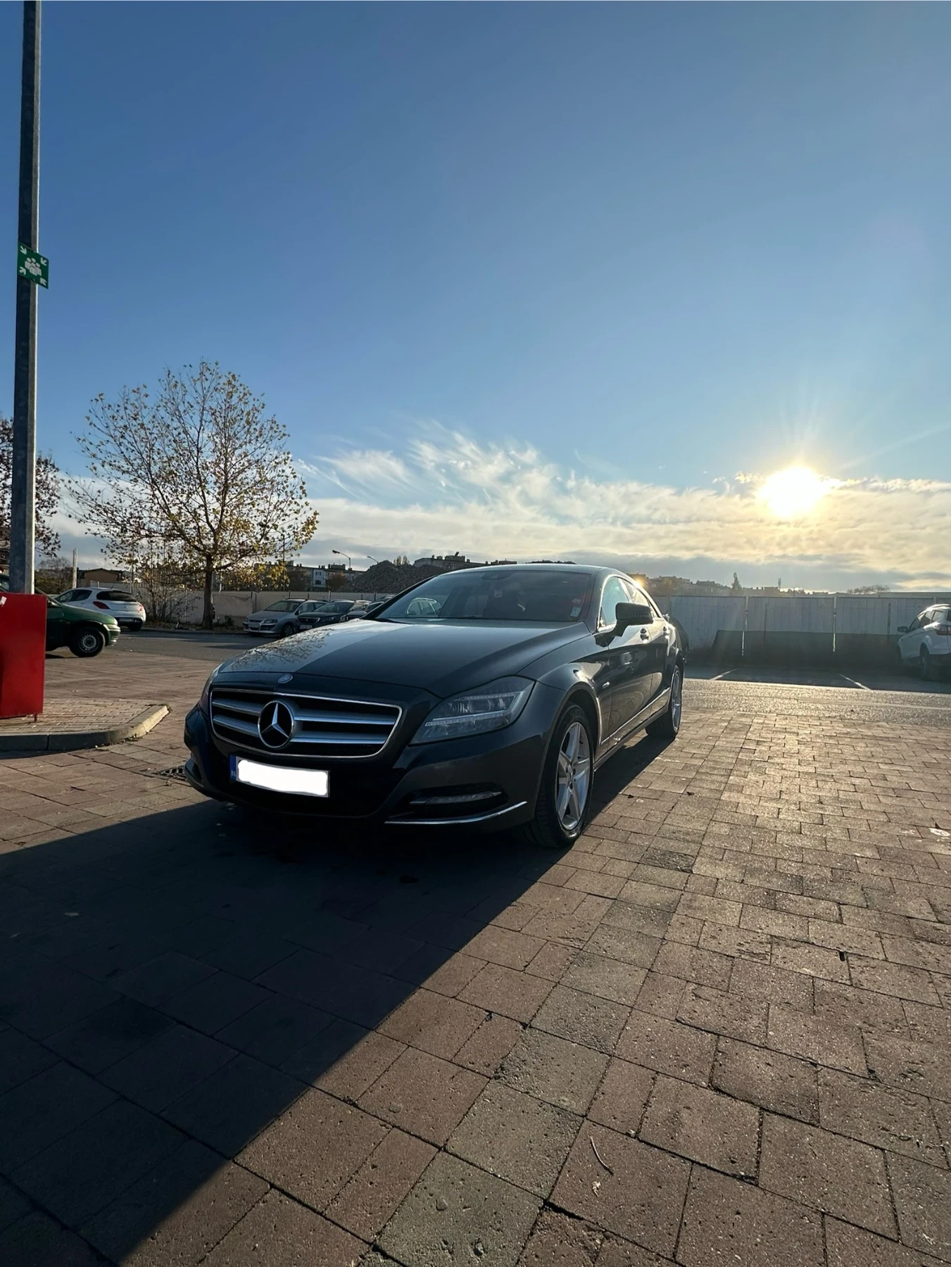 Mercedes-Benz CLS 350 CDI/HARMAN KARDON/LINE ASS/ADAPTIVE/ - изображение 4