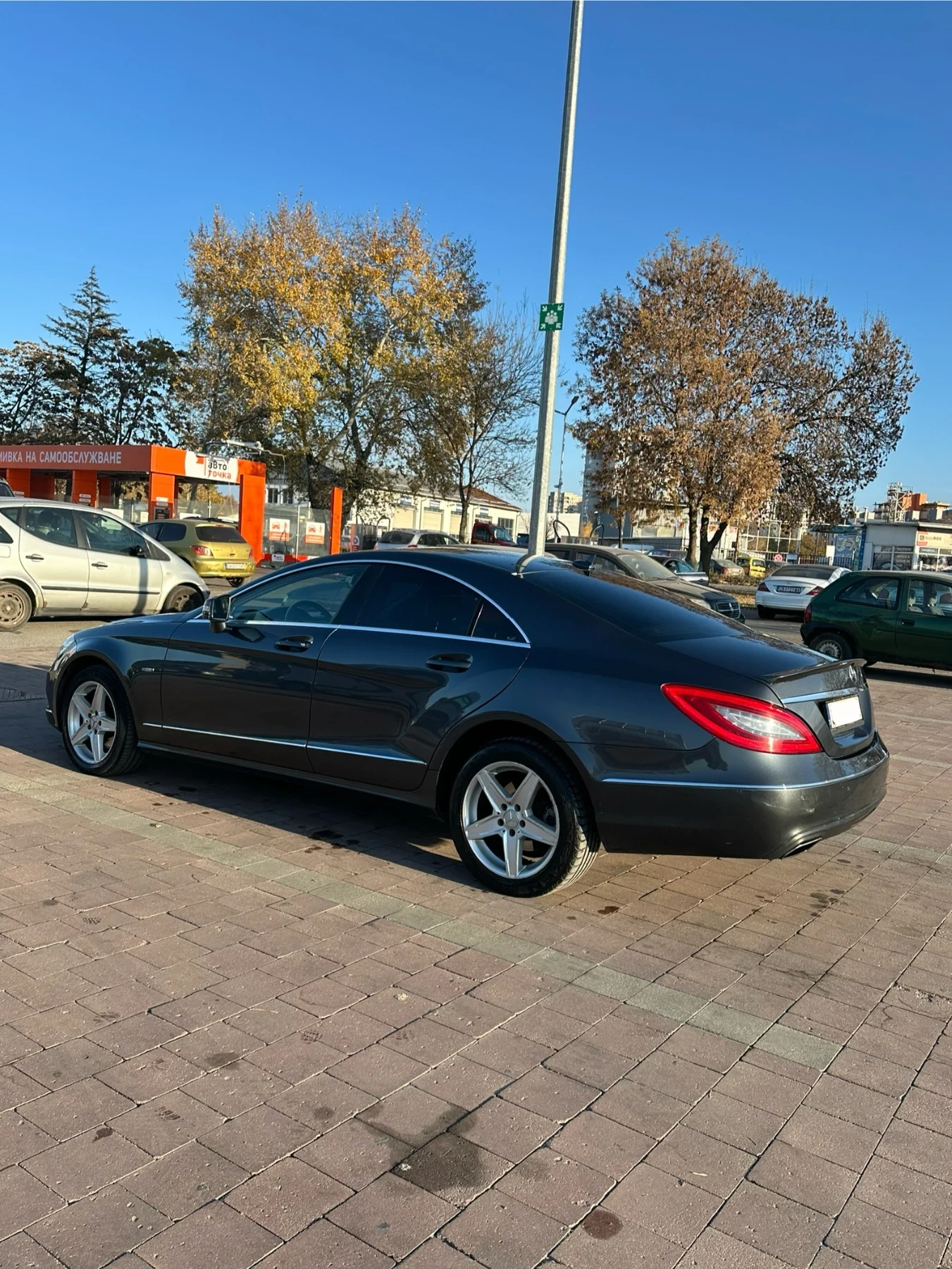 Mercedes-Benz CLS 350 CDI/HARMAN KARDON/LINE ASS/ADAPTIVE/ - изображение 6