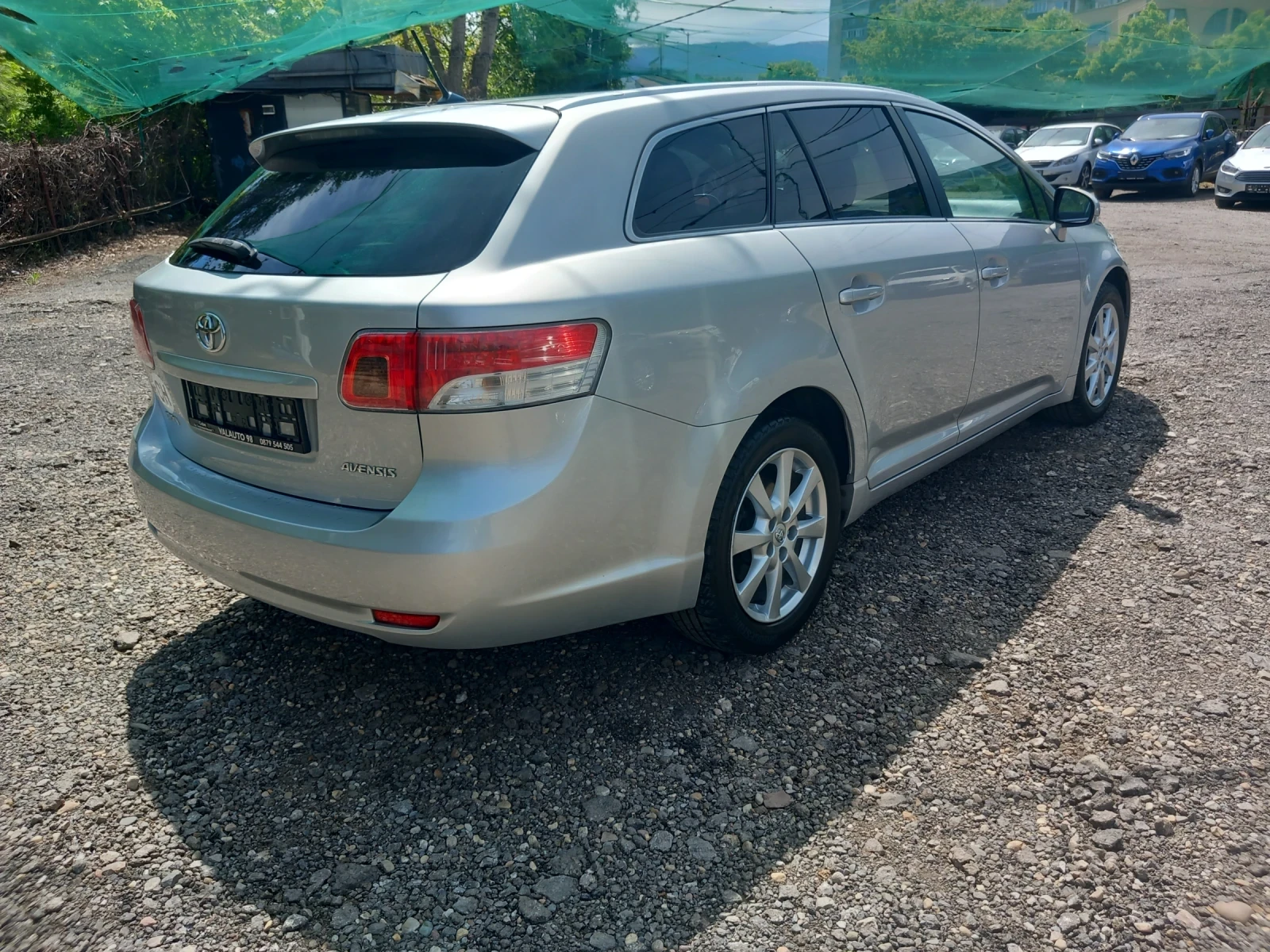 Toyota Avensis 2.0 i  АВТОМАТИК - изображение 5