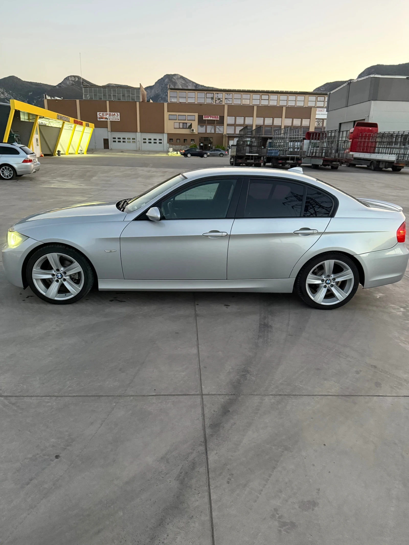 BMW 320 | Mobile.bg   9