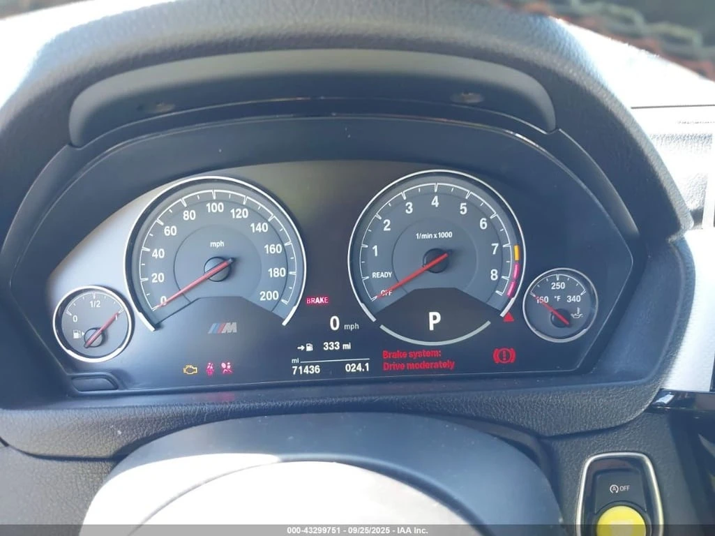 BMW M3 * CARFAX * БЕЗ ПЪРВОНАЧАЛНА ВНОСКА - изображение 7