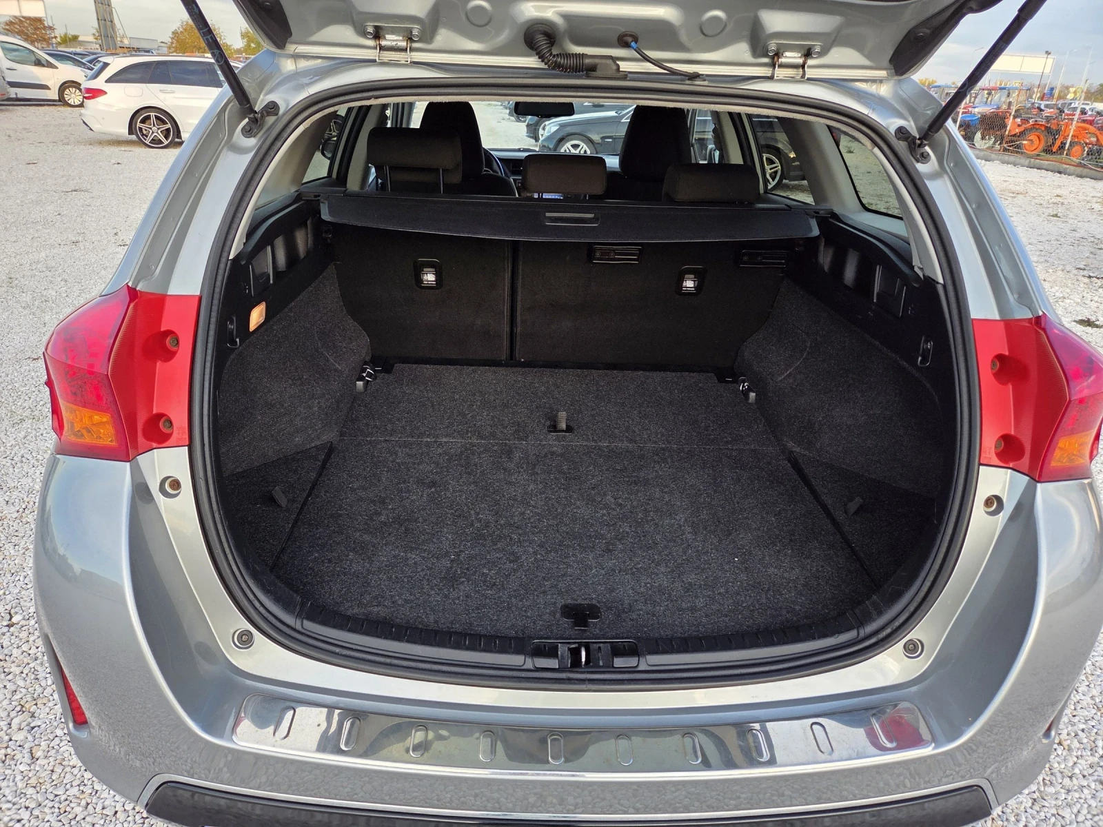 Toyota Auris 1.6 | Mobile.bg   15