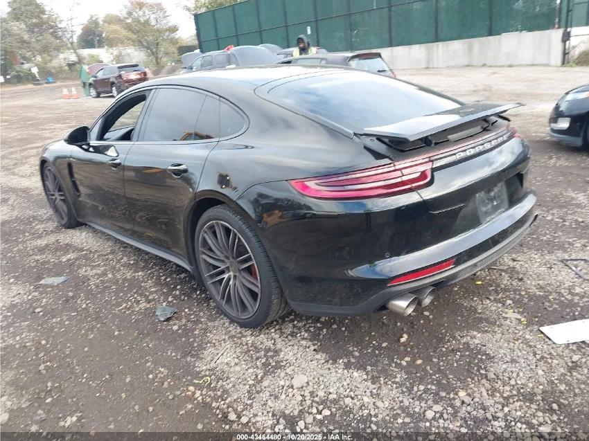 Porsche Panamera 4 / BOSE / LANE ASSIST / ОБДУХВАНЕ / ПАНО - изображение 4