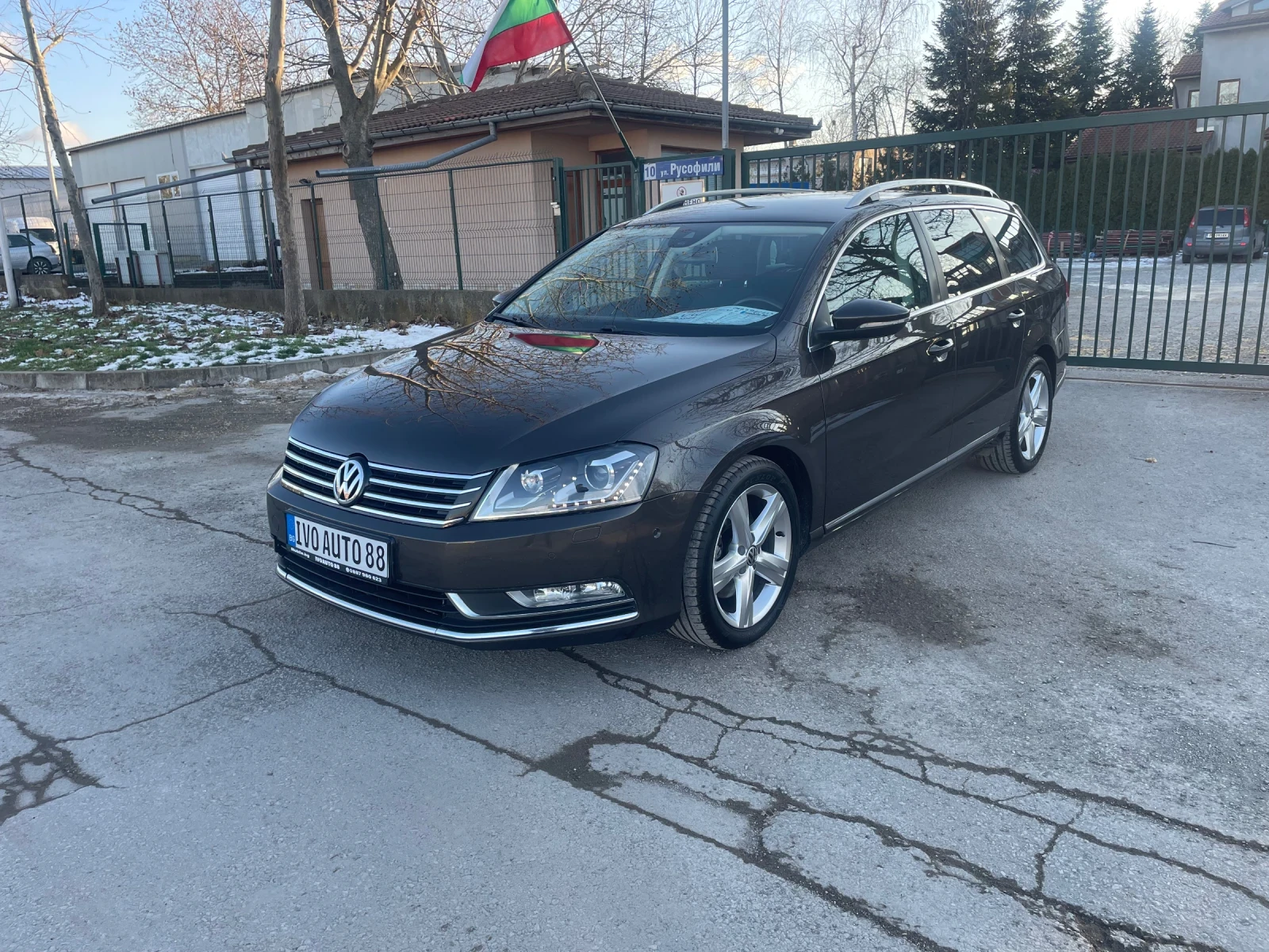 VW Passat 2.0TDI 170kc\NAVI\KAMERA\PODGEV\ | Mobile.bg � ����������� 6