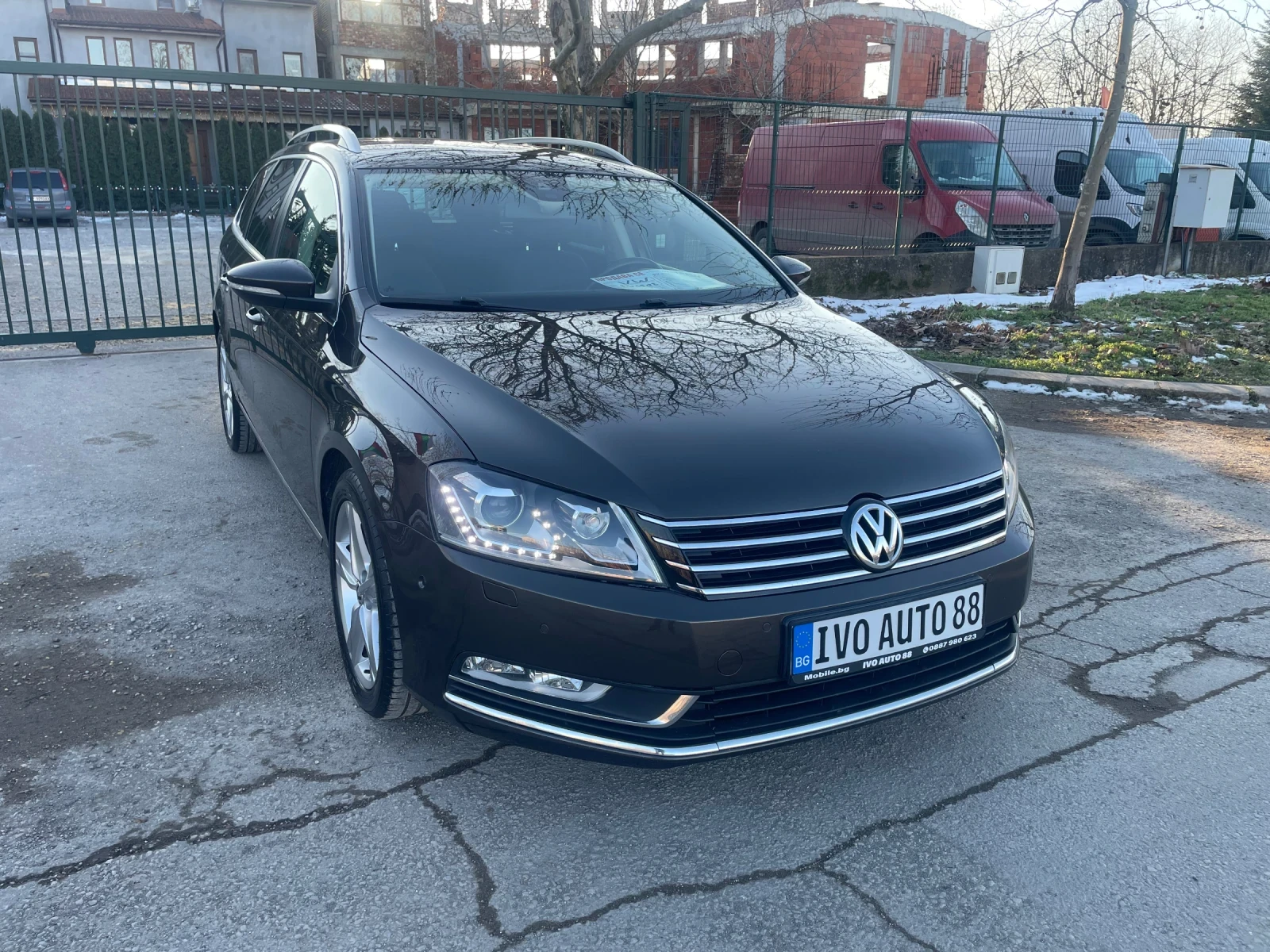 VW Passat 2.0TDI 170kc\NAVI\KAMERA\PODGEV\ | Mobile.bg � ����������� 1