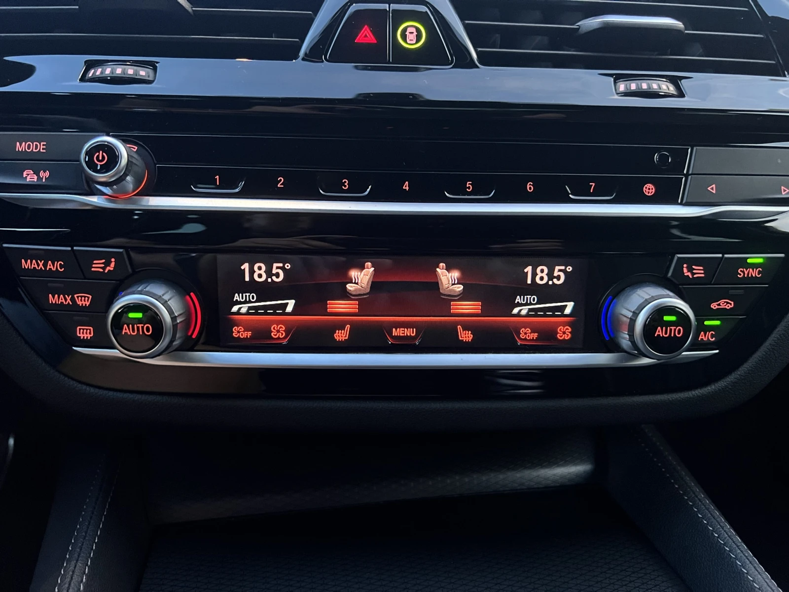 BMW 545 e xDrive M-Sport - изображение 8