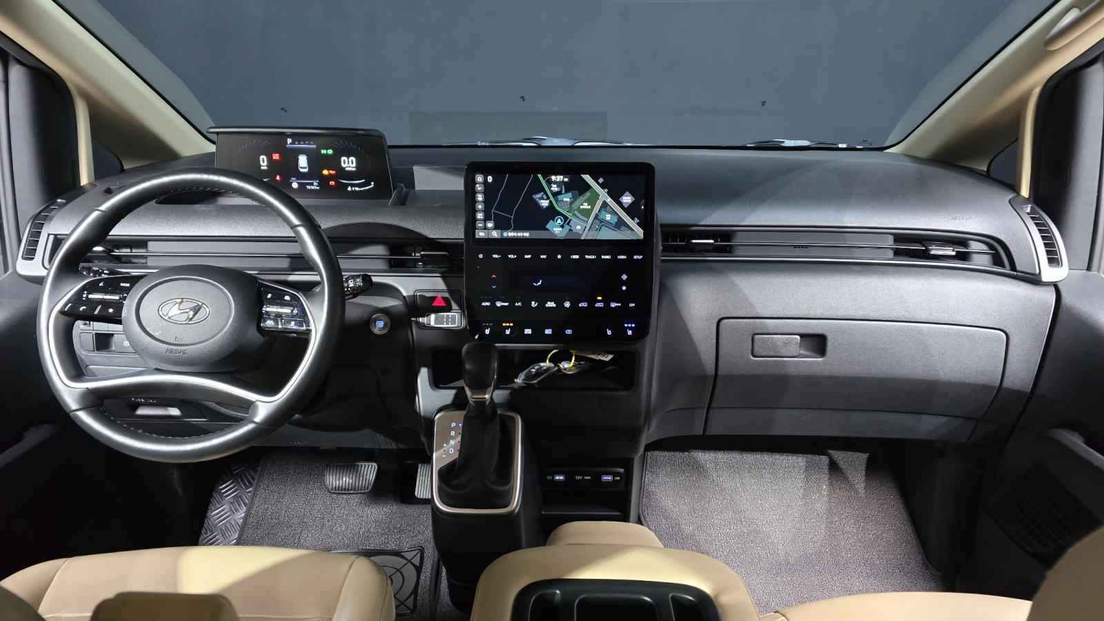 Hyundai Staria L3.5 Tourer 9seater autogeorge.com - изображение 6