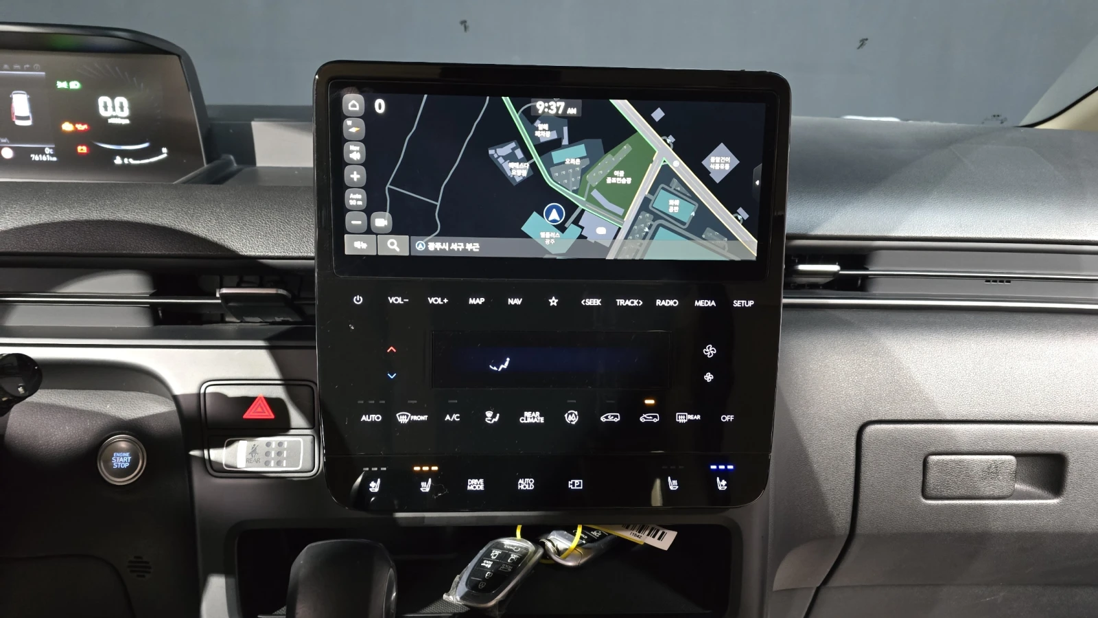 Hyundai Staria L3.5 Tourer 9seater autogeorge.com | Mobile.bg � ����������� 13