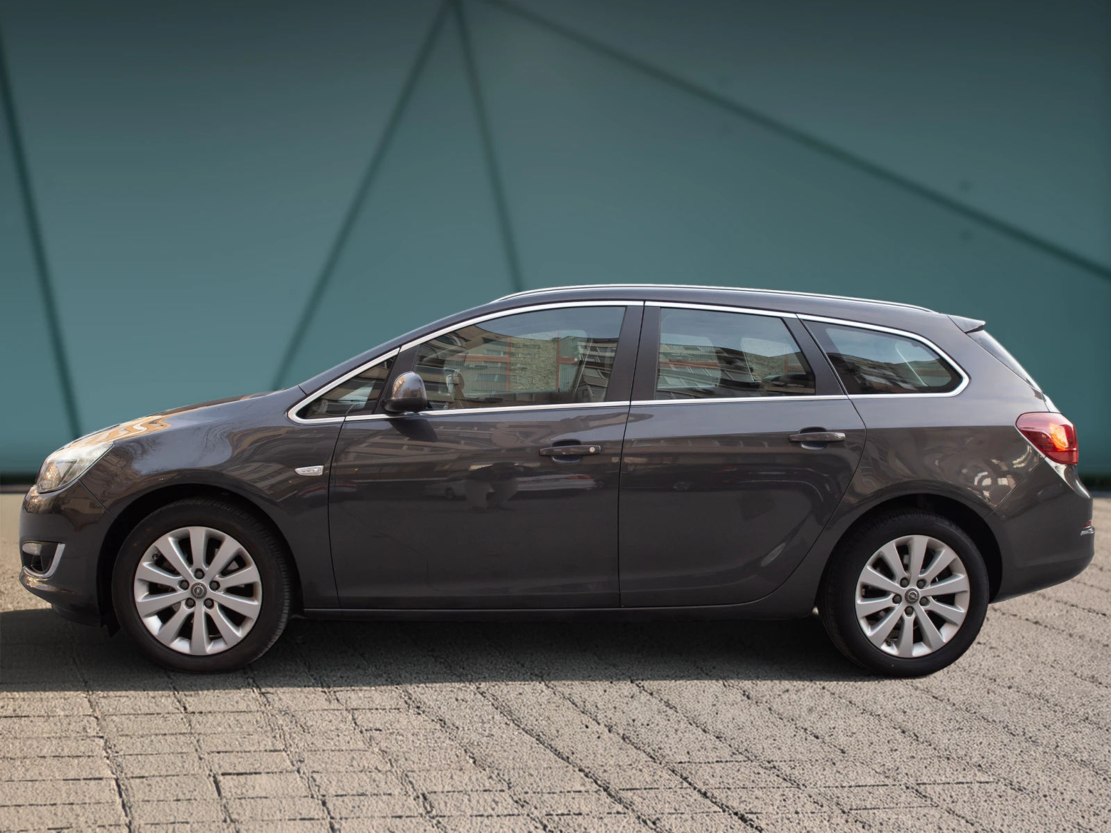 Opel Astra 1.6CDTI * FACE*  - изображение 5