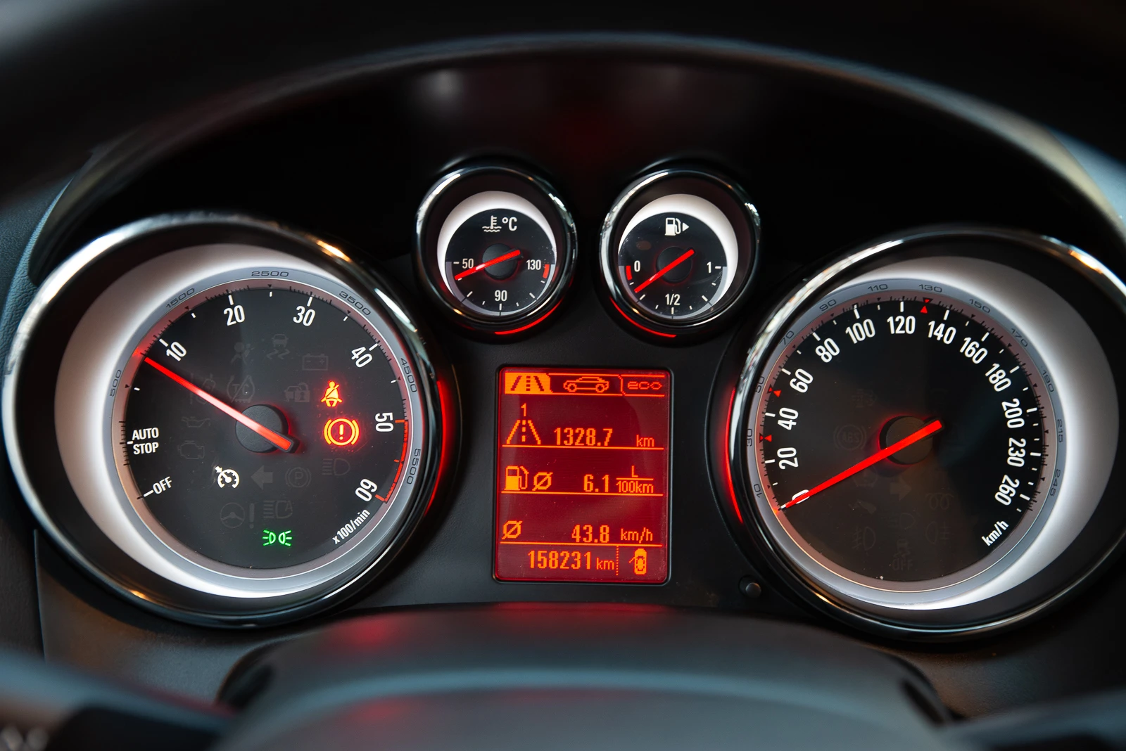 Opel Astra 1.6CDTI * FACE*  - изображение 10